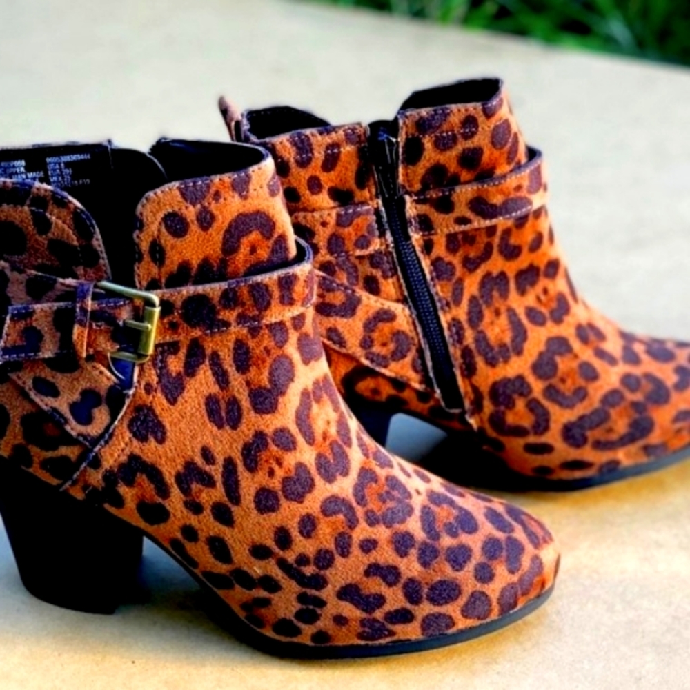 Time Tru Leopard Print Memory Foam Boots